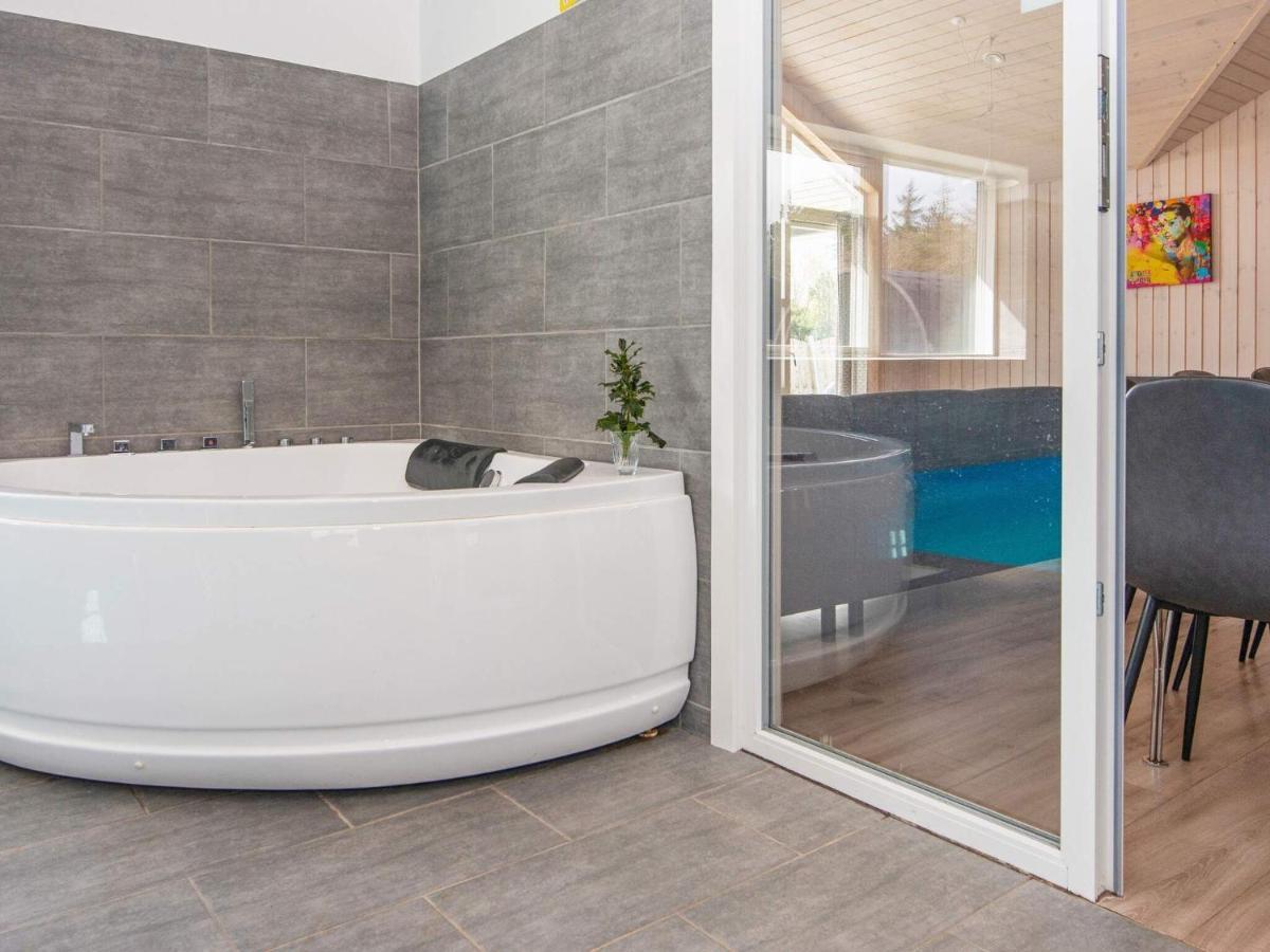 16 Person Holiday Home In R M Rømø Kirkeby Buitenkant foto